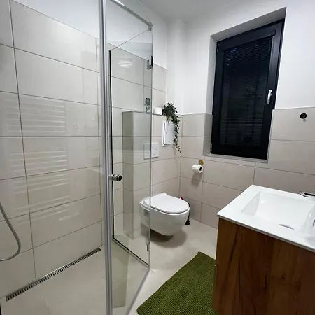 Apartment Apartnam Mony