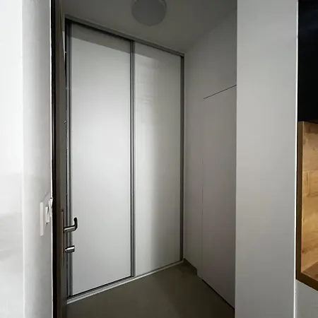 Apartnam Mony Апартаменты Мартин